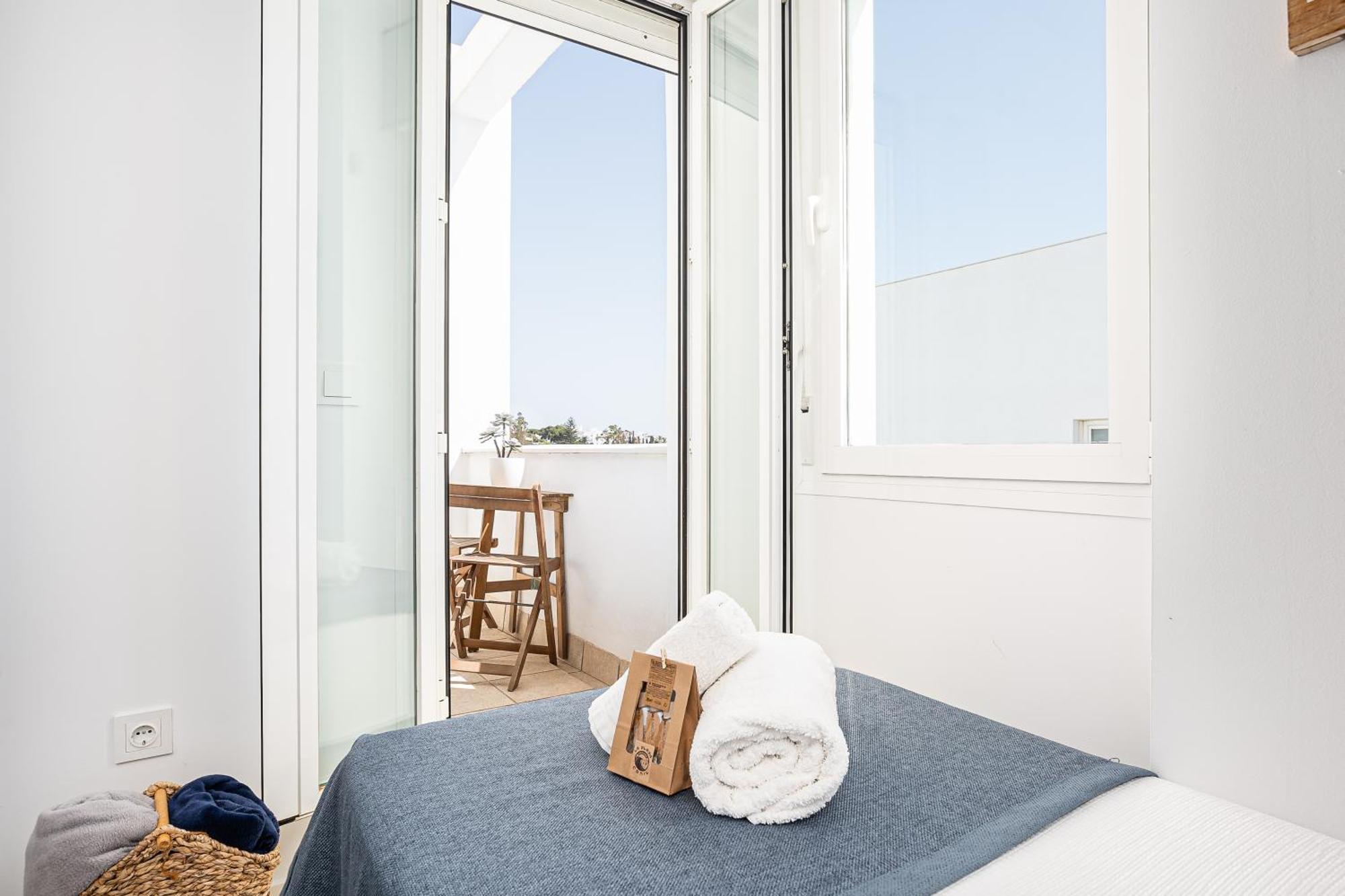 Casa La Playa-Conil Vacaciones De Lujo En Conil Con Todas Las Comodidades Netflix-Hbo-Disney-Canales De Futbol-Wifi Alta Velocidad-Smart Tv 65"-Alexa โกนิล เด ลาฟรอนเตรา ภายนอก รูปภาพ
